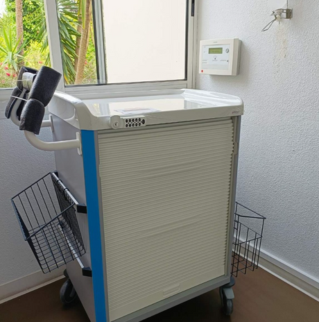 Installation chariot de soins