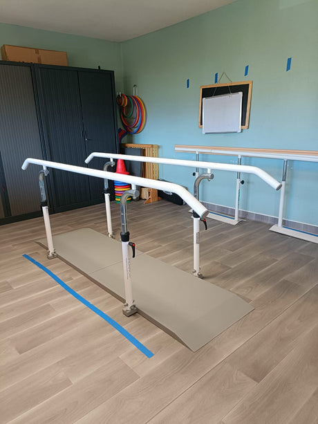 Installation de barres parallèles à Saint-Pierre-d'Irube